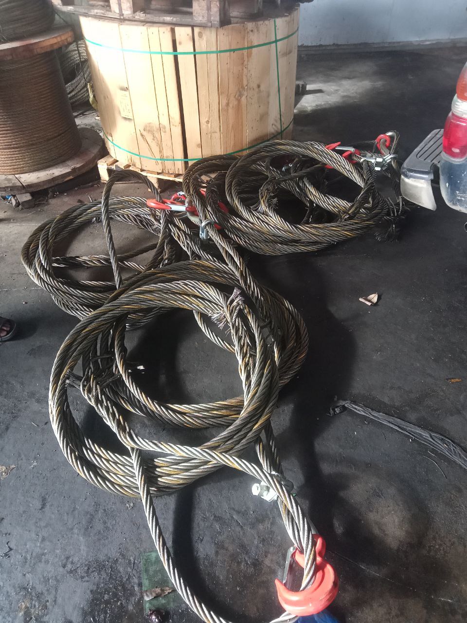 កាបផែ 28mm ចាក់រួច 12m មានទ្រនាប់+ ទំពួក+ក្រចាប់