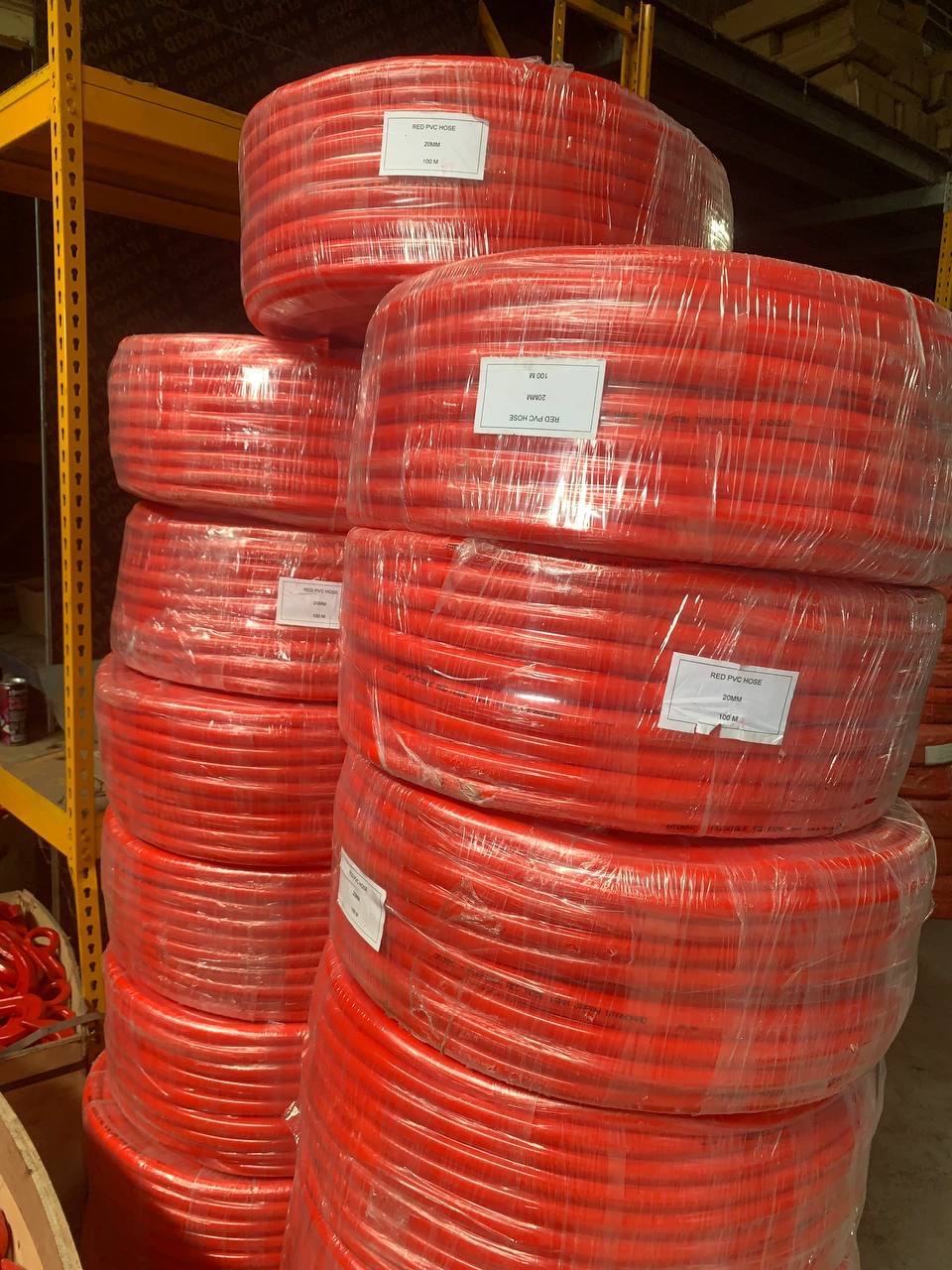 ទុយោក្រហម20